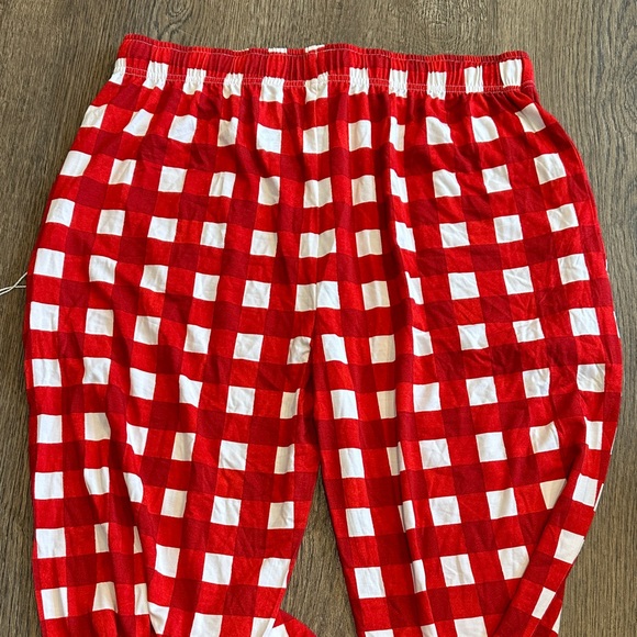 Caden Lane Red and White Checkered Pajama Bottoms - Picture 5 of 5